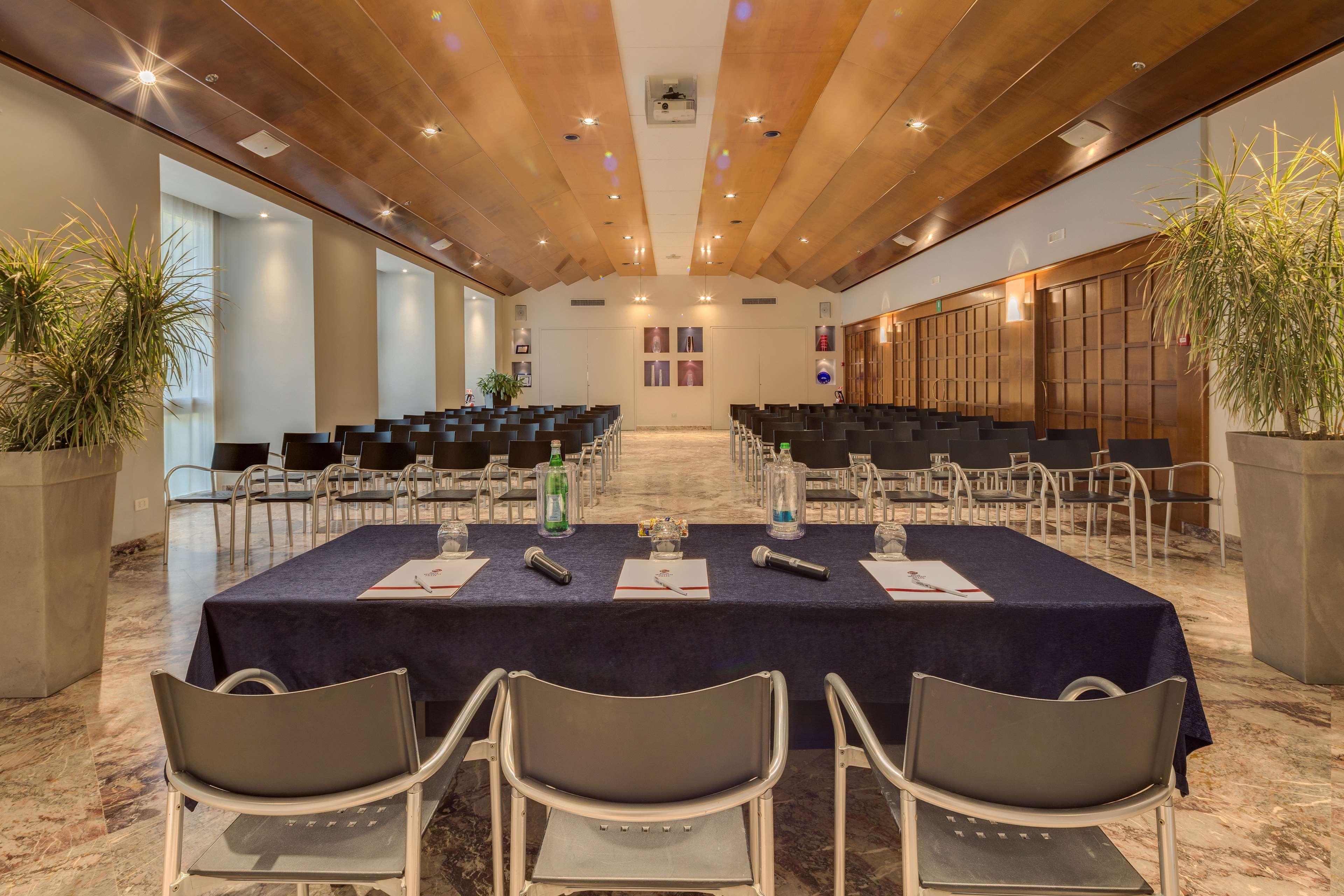 Best Western Plus Bologna 4* Mestre